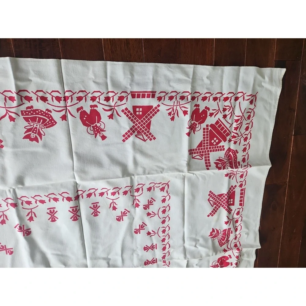 Vtg cotton printed tablecloth red dutch girl boy windmill tulip floral 47 x 46.5